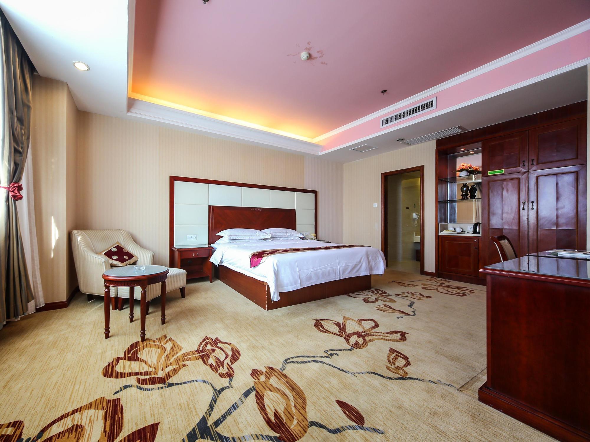 Vienna International Hotel Shanghai Songjiang Exterior photo